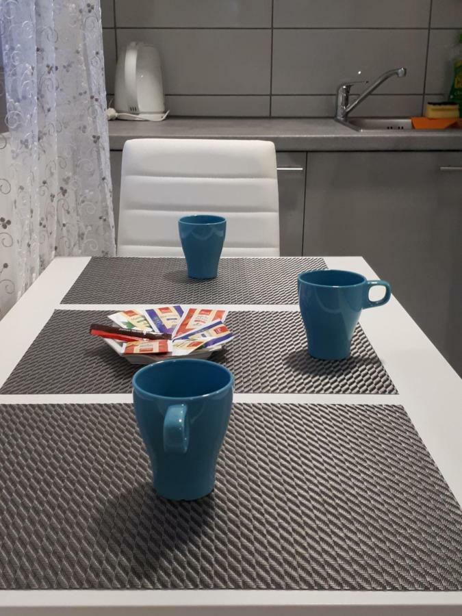 Studio Apartman Marija Zagabria Esterno foto